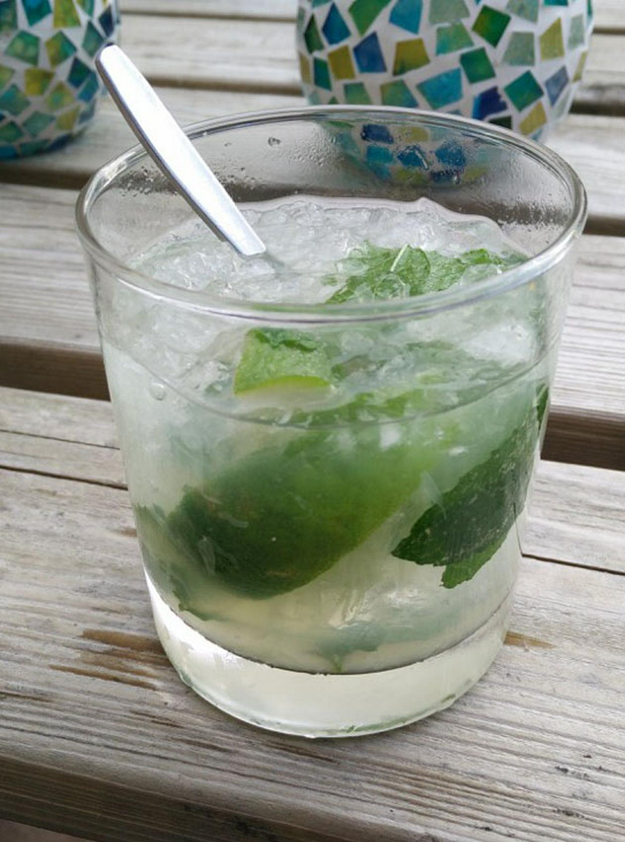 Limoncello mojito
